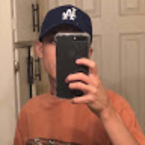 Meet your Posher, Chris - Picture 1 of 1